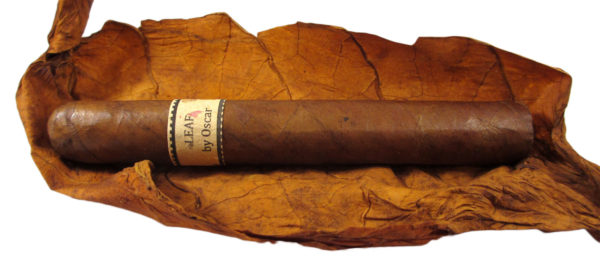 Leaf By Oscar Cigar